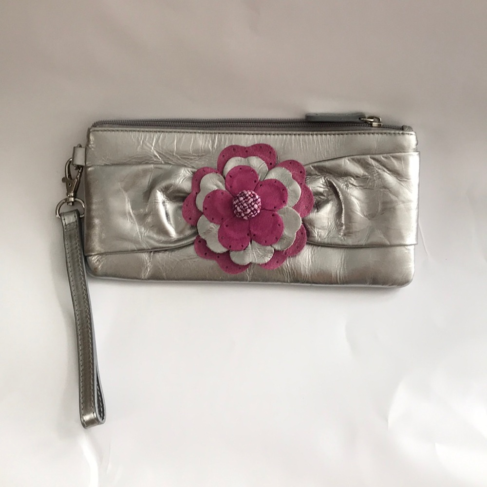 NWT Nordstrom leather wristlet